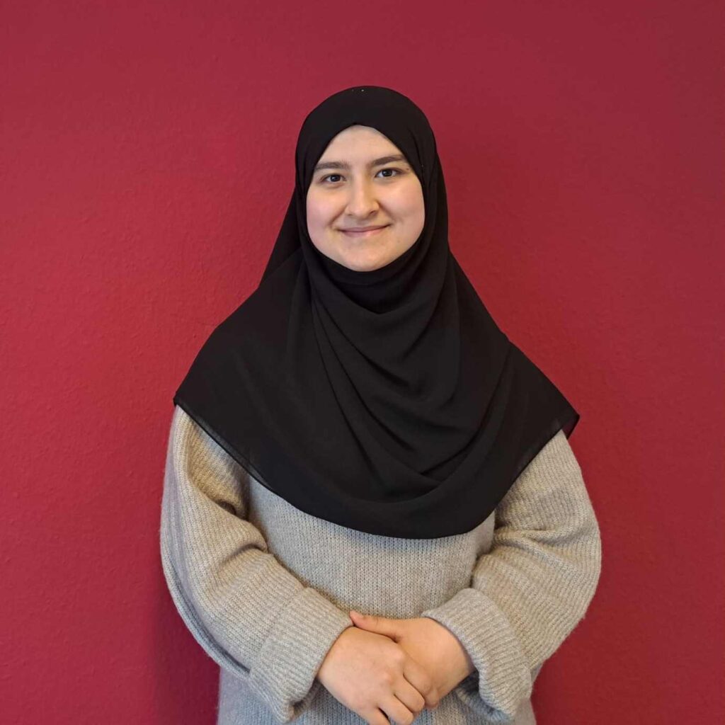 Nachhilfelehrerin Melek